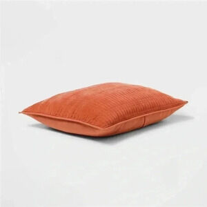Standard‎ Lofty Velvet Quilt Sham
Terracotta/Bronze - Threshold